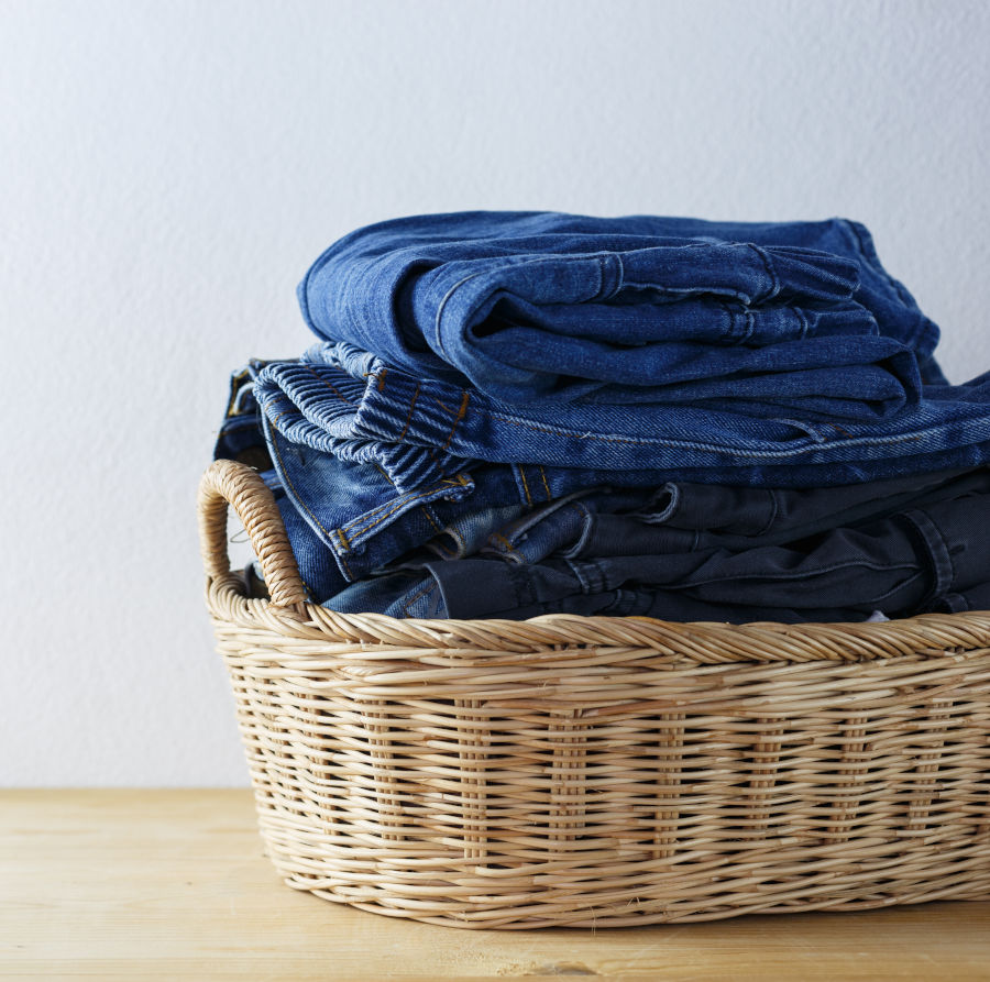 Как стирать джинсы в стиральной машине, чтобы не испортить их?